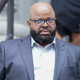 Image for article titled R. Kelly’s Manager in Trial For Charges That He Forcefully Canceled Screening of Surviving R. Kelly